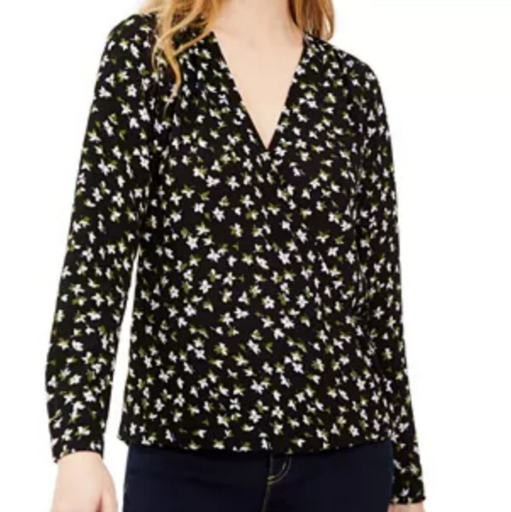 Michael Kors size small women's Lilies floral surplice top / blouse